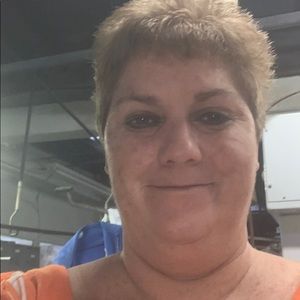 Meet your Posher, Vickie